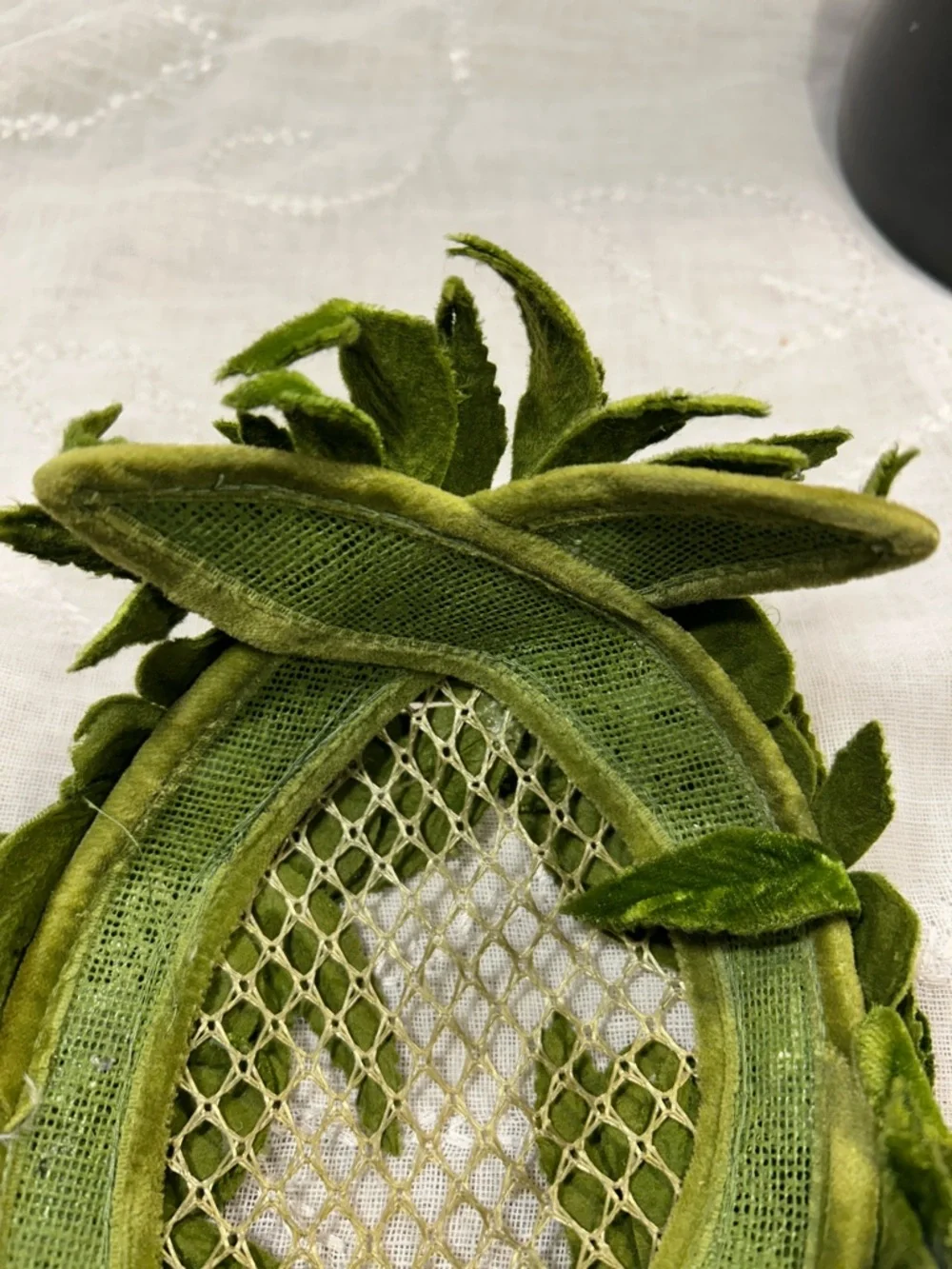 Vintage floral flower headpiece halo piece - Picture 7 of 9